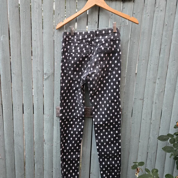 Black and White Patterned Pants - Picture 2 of 2